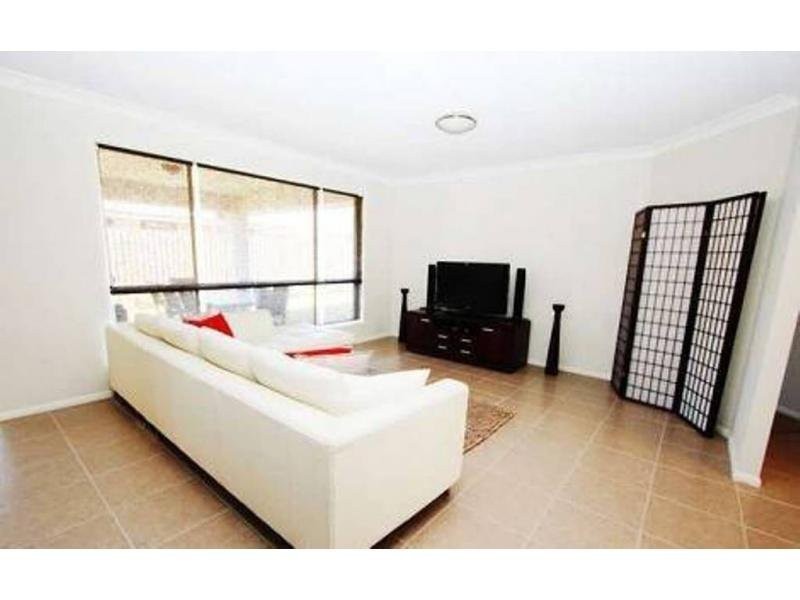 11 Lakeland Court, Loganholme QLD 4129