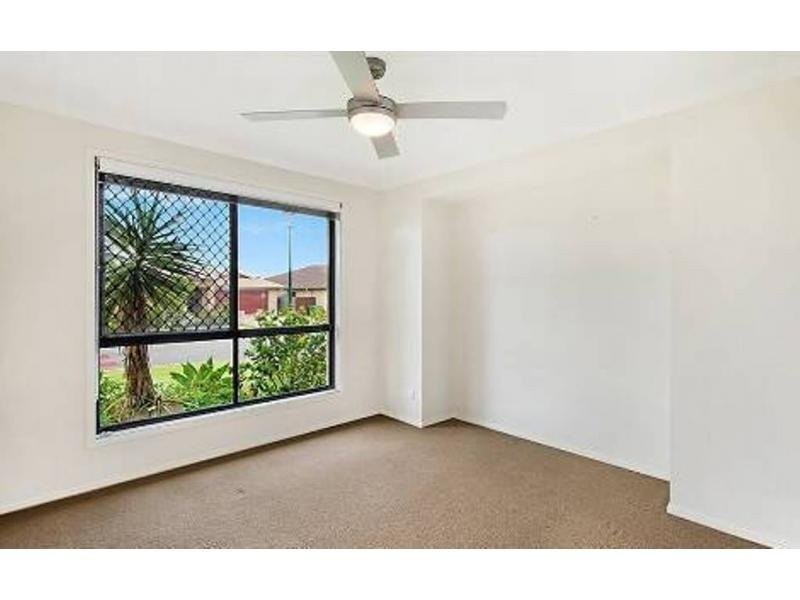 11 Lakeland Court, Loganholme QLD 4129