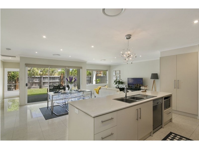 22 Rolfe Cct, Underwood QLD 4119