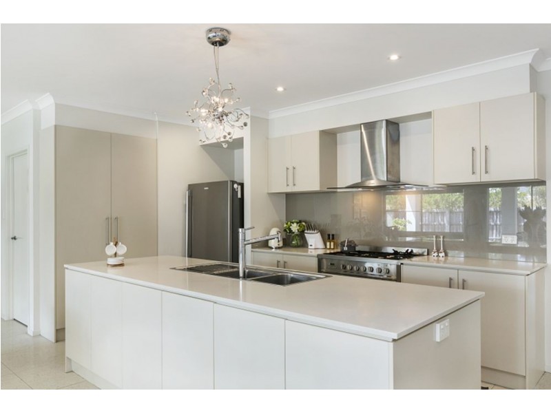 22 Rolfe Cct, Underwood QLD 4119