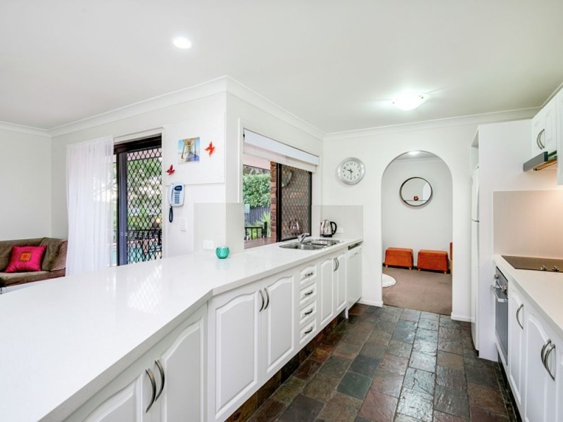 10 Jales Street, Sunnybank Hills QLD 4109