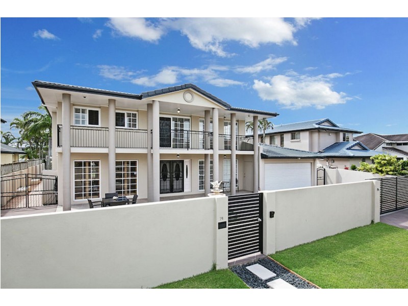 19 Captains Crt, Raby Bay QLD 4163