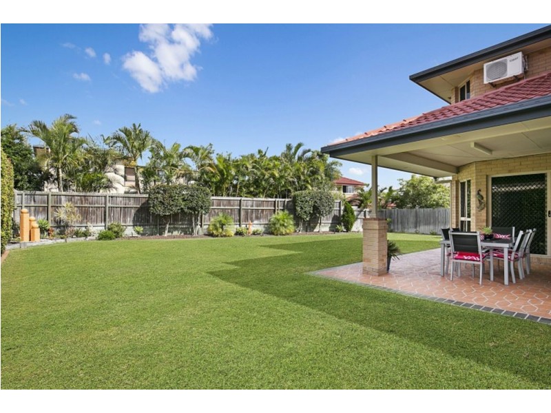 37 White Cedar Cct, Stretton QLD 4116