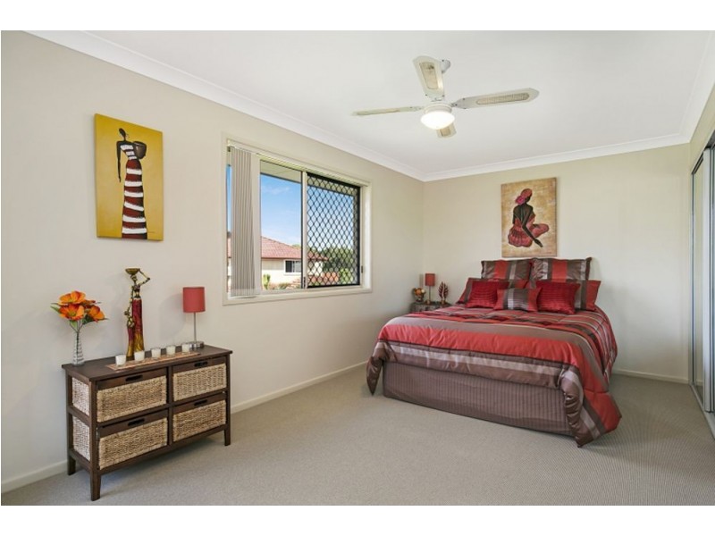 37 White Cedar Cct, Stretton QLD 4116