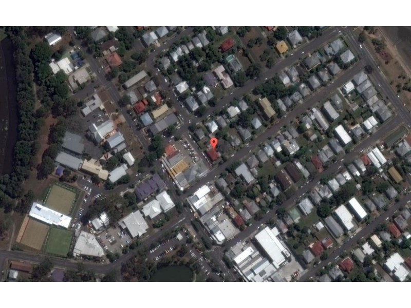 14 Fifth Avenue, Sandgate QLD 4017