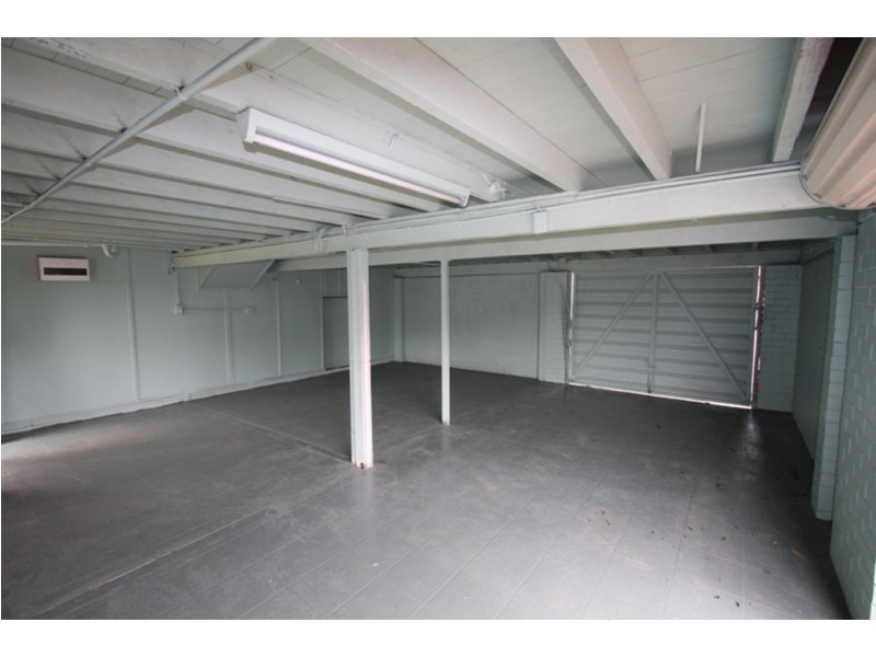 18 SPRINGWOOD ROAD, Underwood QLD 4119