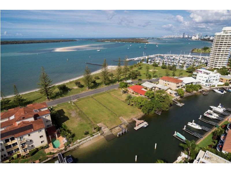 Runaway Bay QLD 4216