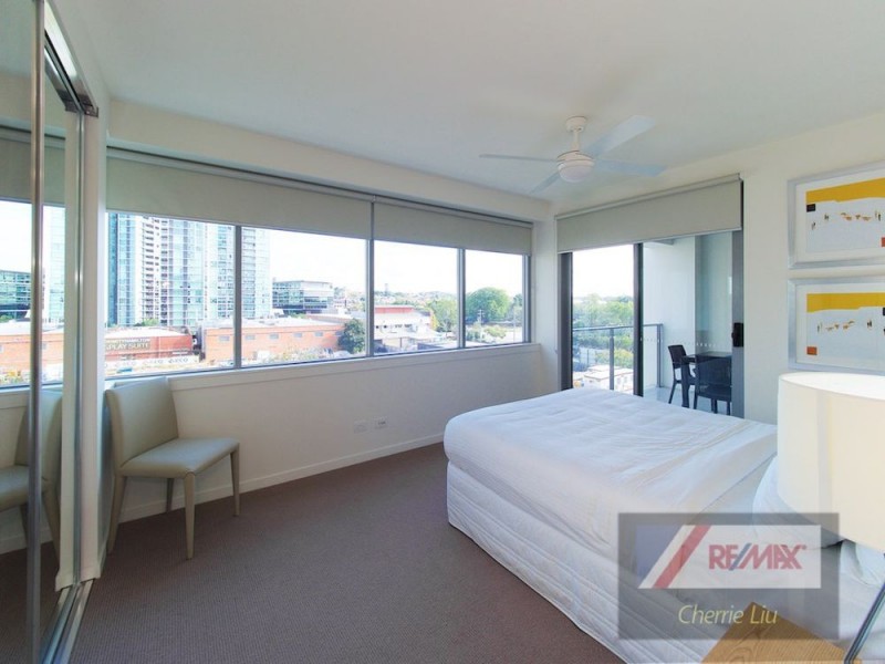 934/47 Hercules Street, Hamilton QLD 4007