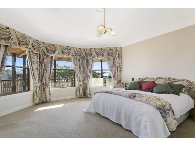 17 Como St, Ormiston QLD 4160