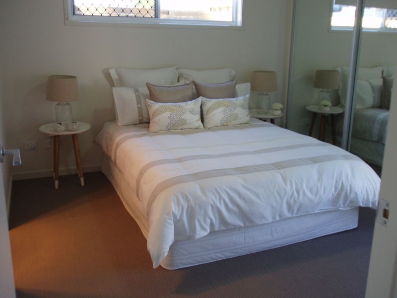 9 Moore Street, Victoria Point QLD 4165