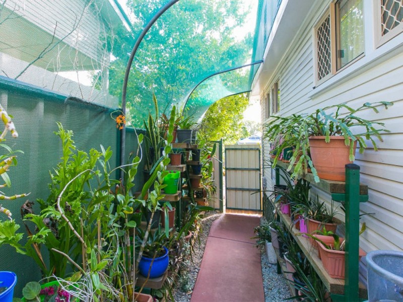 8 Augstein Street, Coopers Plains QLD 4108