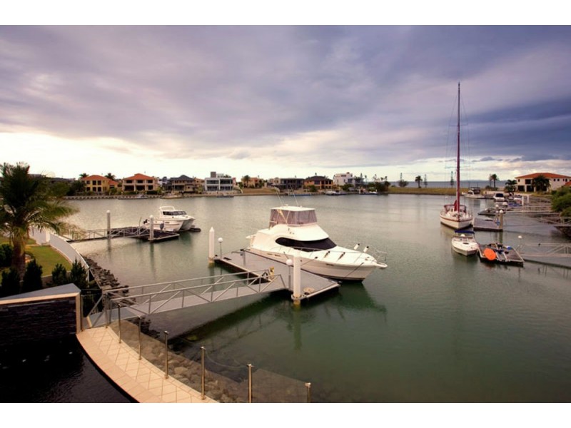 3 Marram Crt, Raby Bay QLD 4163