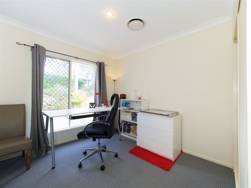 18 The Heights, Underwood QLD 4119