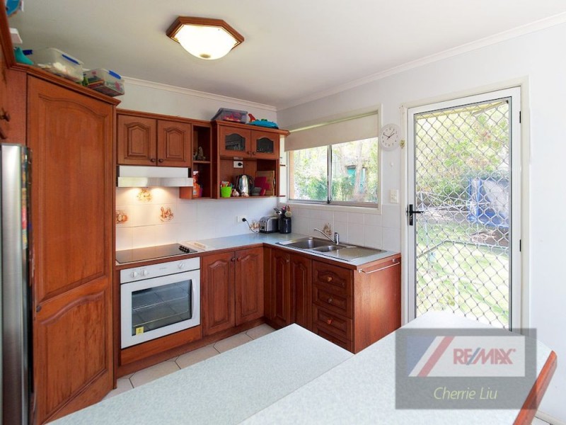 16 Nioka Street, Rochedale South QLD 4123