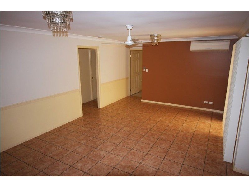 16 Gymea Place, Kuraby QLD 4112