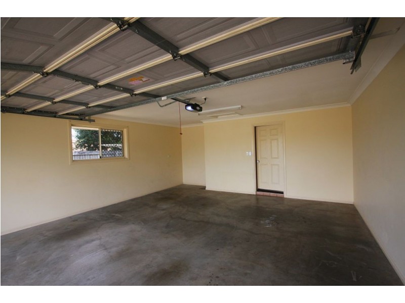 16 Gymea Place, Kuraby QLD 4112