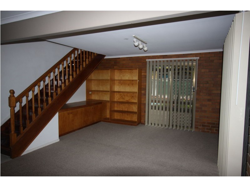 18 Bordeaux Street, Eight Mile Plains QLD 4113