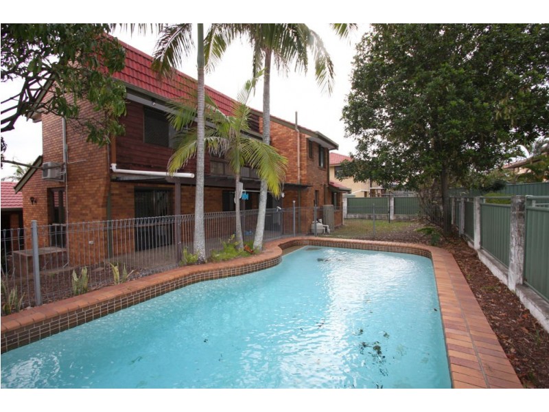 18 Bordeaux Street, Eight Mile Plains QLD 4113