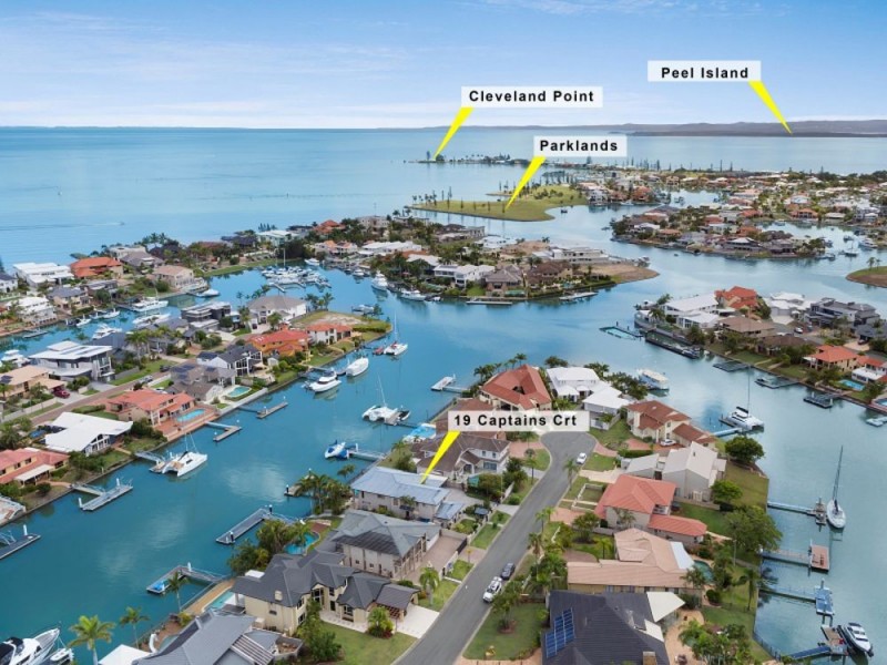 19 Captains Ct, Raby Bay QLD 4163