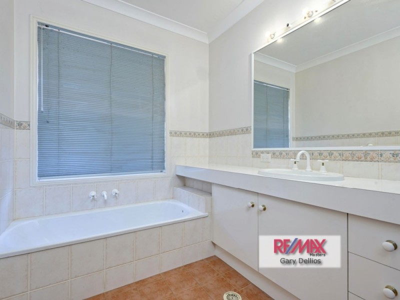 20 Como Place, Parkinson QLD 4115