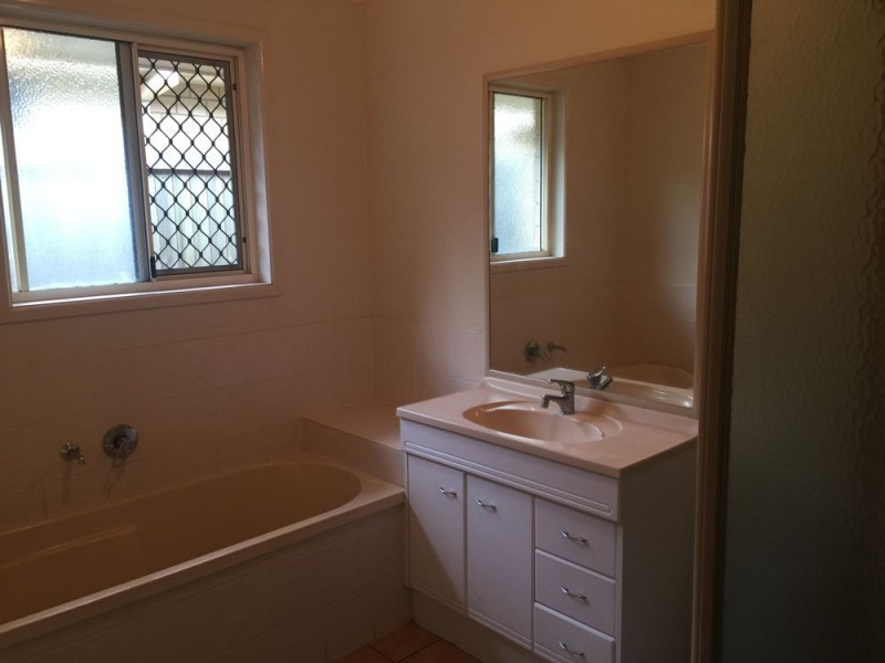 102 Orange Grove Road, Coopers Plains QLD 4108