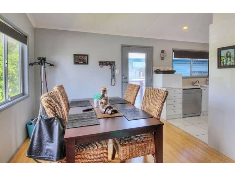 13 Longden Street, Coopers Plains QLD 4108