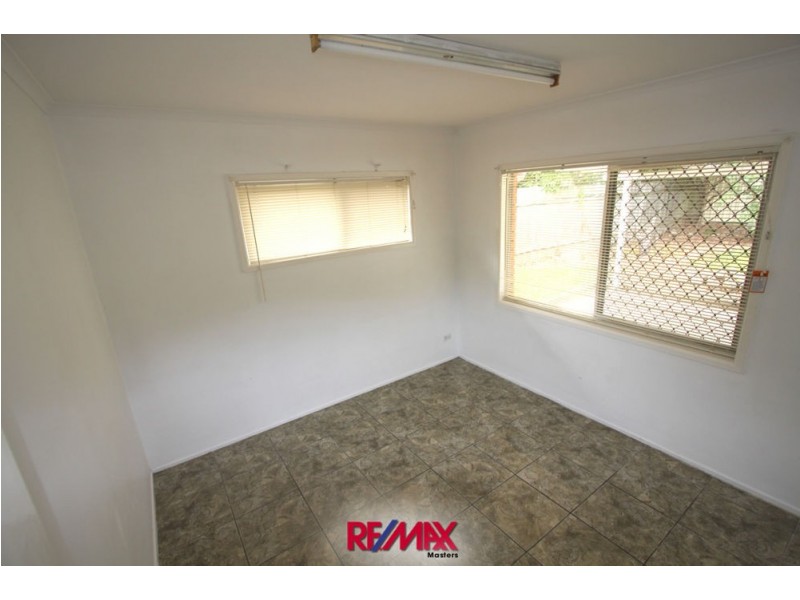 75 Padstow Road, Eight Mile Plains QLD 4113