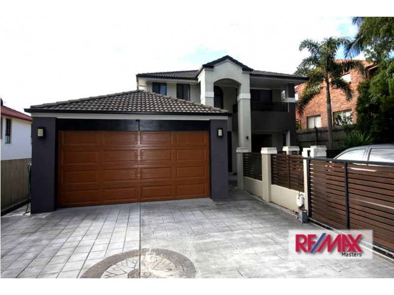 27 Bacchus Street, Robertson QLD 4109