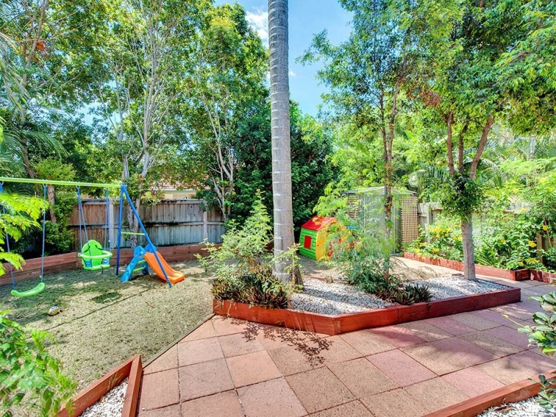 12 Burke Pl, Forest Lake QLD 4078