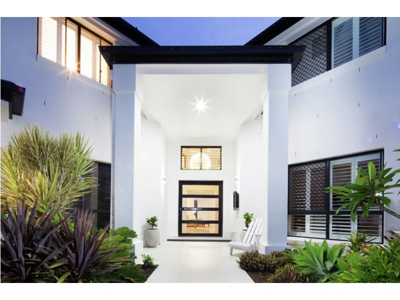 16 Marram Crt, Raby Bay QLD 4163