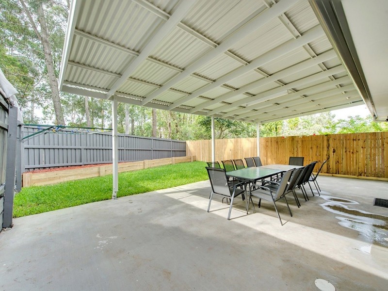 6 Scarlet Pl, Forest Lake QLD 4078