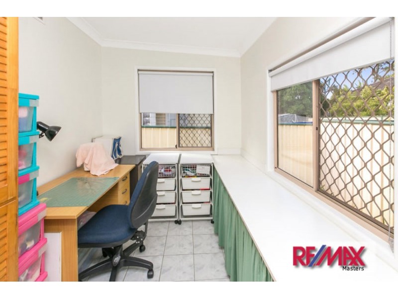 8 Augstein Street, Coopers Plains QLD 4108