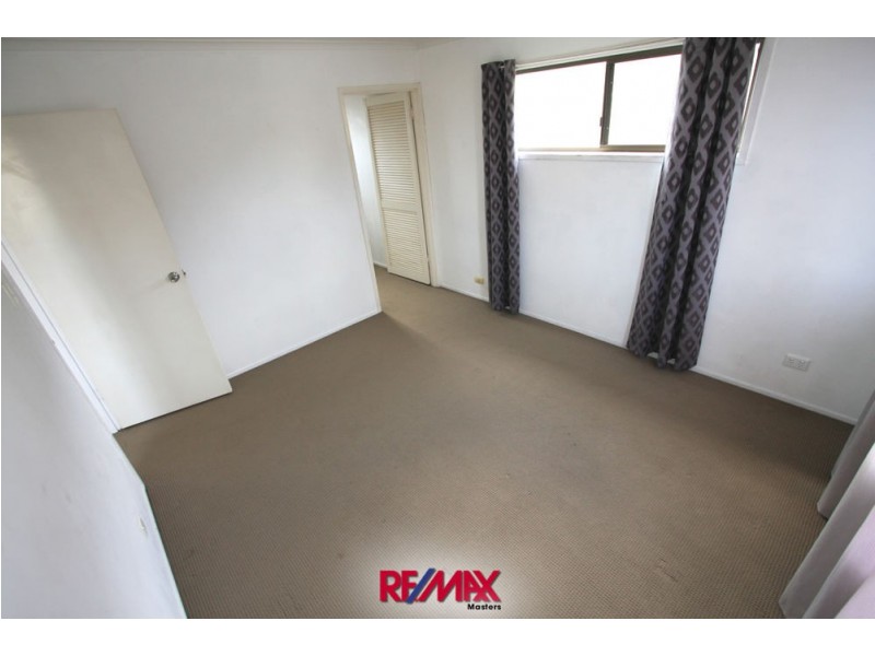 48 Kidd Street, Robertson QLD 4109