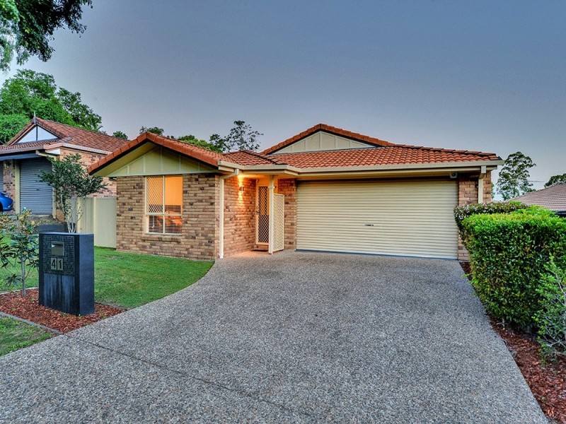 41 Amara Cr, Forest Lake QLD 4078