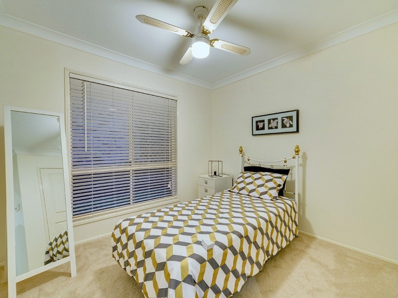 41 Amara Cr, Forest Lake QLD 4078