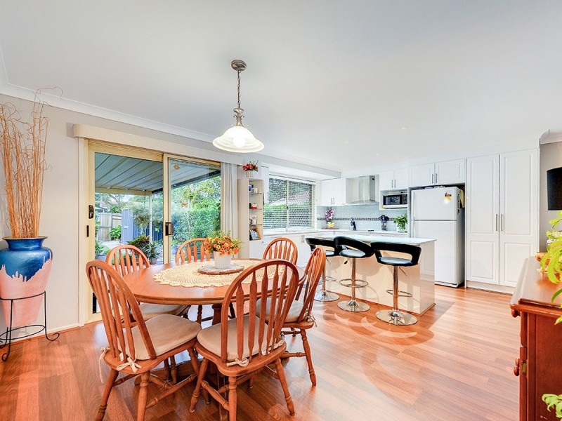 60 Oldbury Pl, Forest Lake QLD 4078