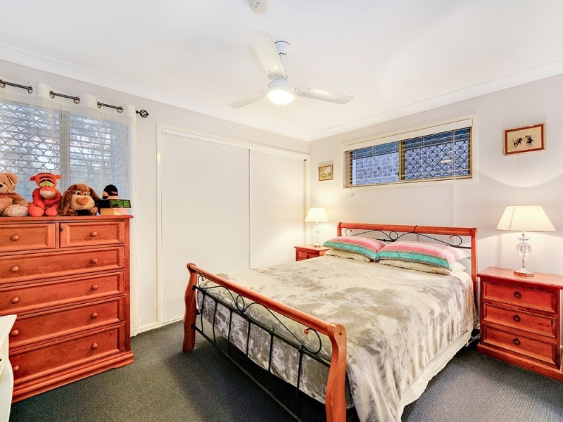 60 Oldbury Pl, Forest Lake QLD 4078