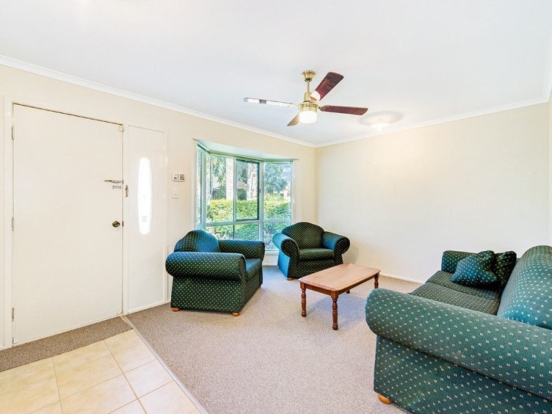 11 Mannix Pl, Forest Lake QLD 4078