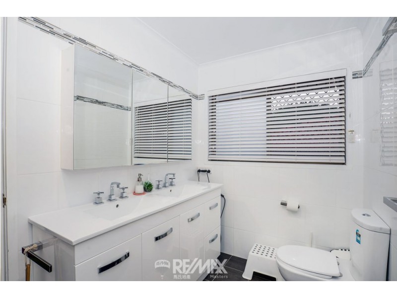 22 Lynelle Street, Sunnybank Hills QLD 4109