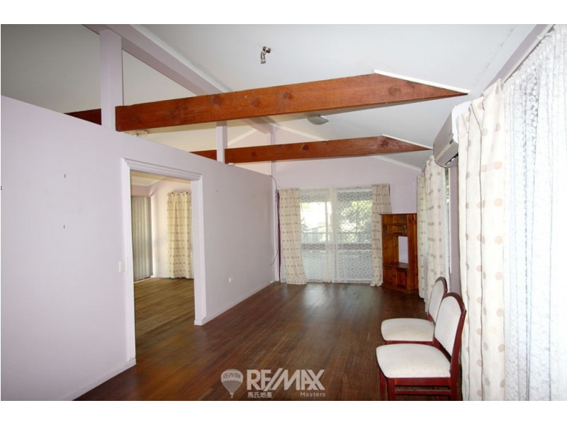 9 Bruce Street, Redbank Plains QLD 4301