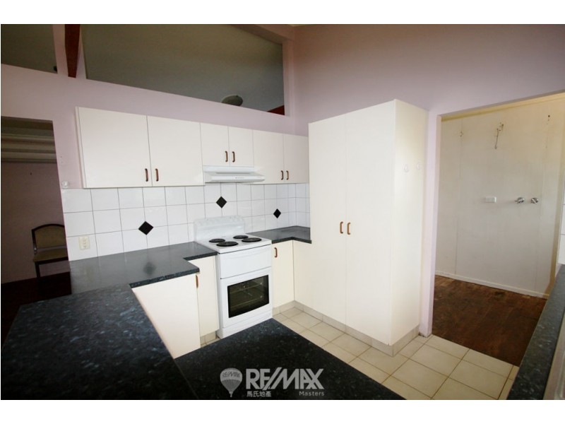 9 Bruce Street, Redbank Plains QLD 4301