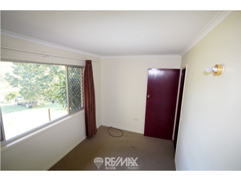 9 Bruce Street, Redbank Plains QLD 4301