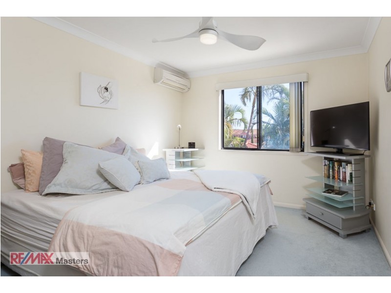 18 Villa Edgewater, 6 Harbour View Court, Raby Bay QLD 4163