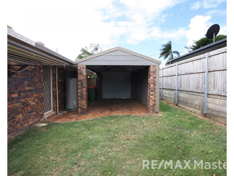 28 Westwood Drive, Hillcrest QLD 4118