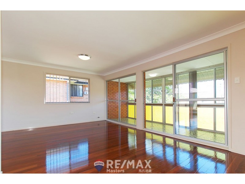 12 Lorrimore Street, Macgregor QLD 4109