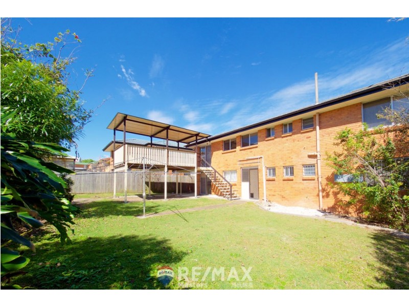 12 Lorrimore Street, Macgregor QLD 4109