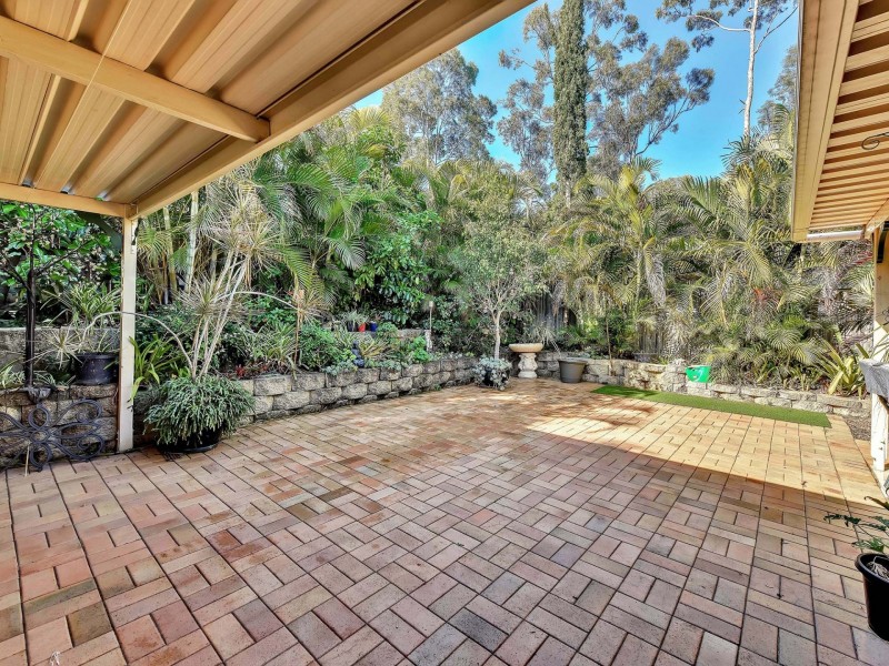 15 Fraser Pl, Forest Lake QLD 4078