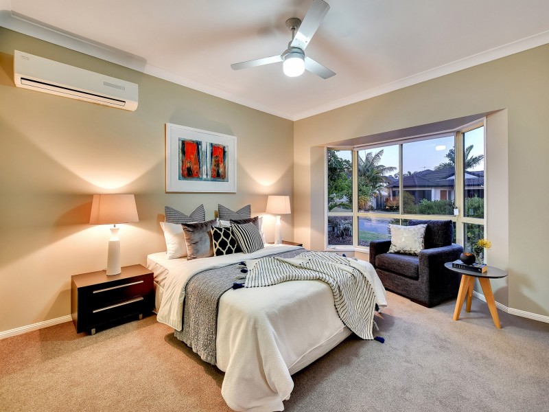 8 Catalina Cct, Forest Lake QLD 4078