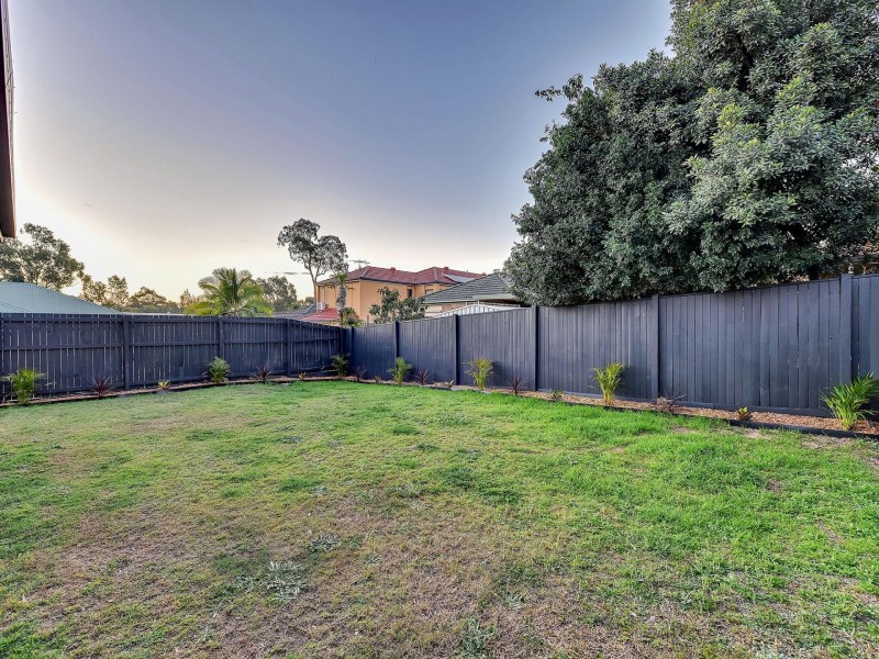 8 Catalina Cct, Forest Lake QLD 4078