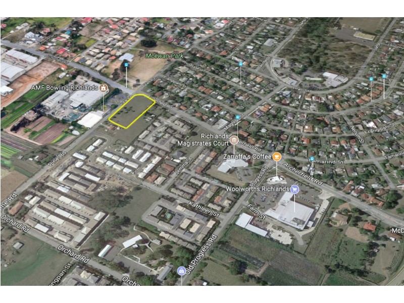 2 Pine Road, Richlands QLD 4077